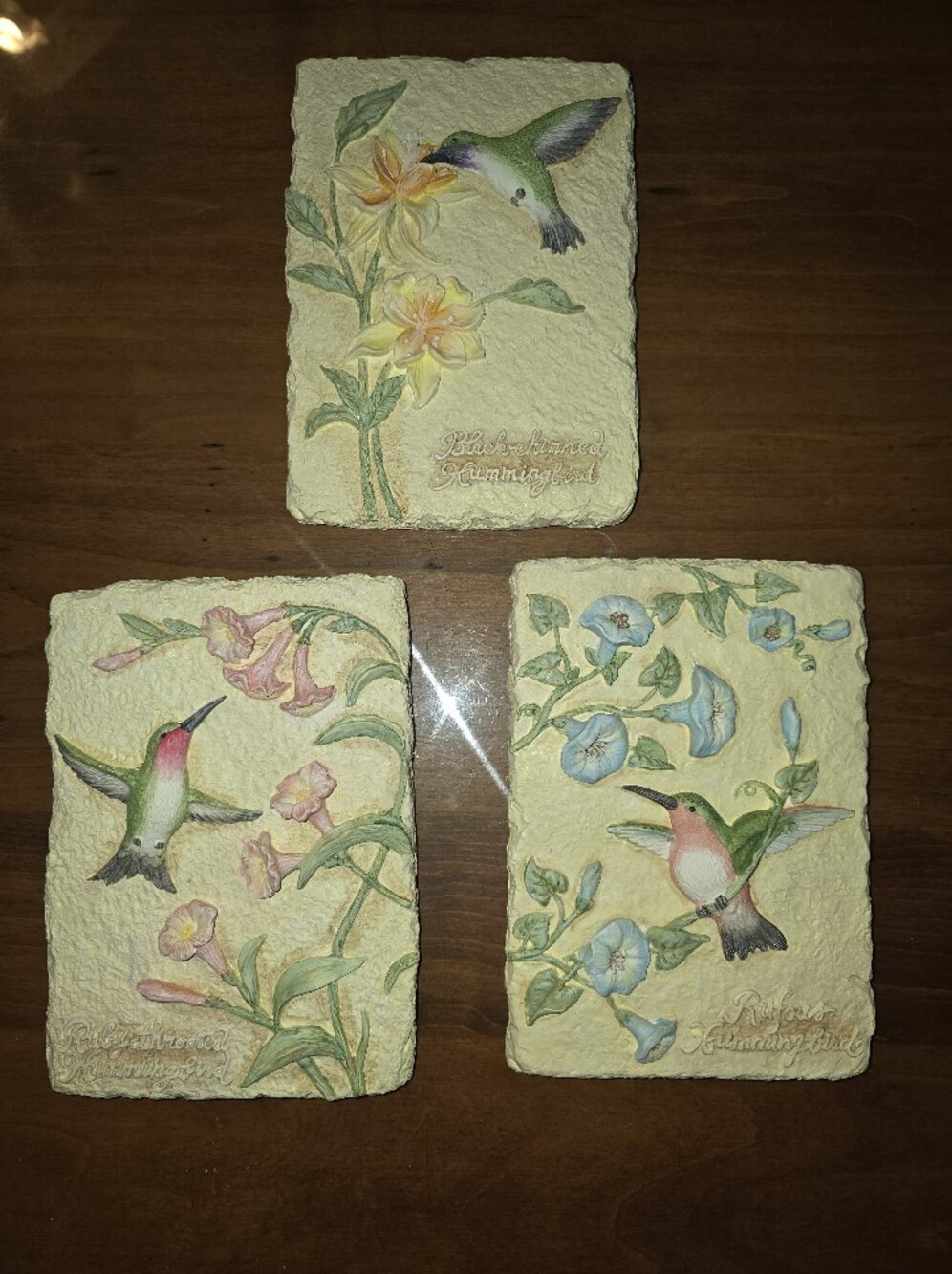 Avon Hummingbird Wall Plaques X3